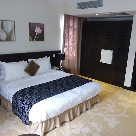 Golden Tulip Ibadan-3